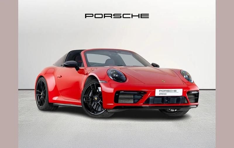 Used Porsche 911 472 HP (347 kW) 2023 Red Cabriolet