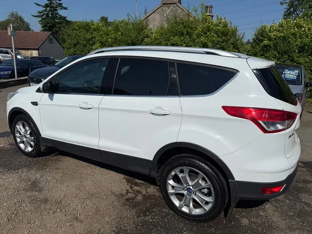 Used Ford Kuga Zetec 2014 White SUV