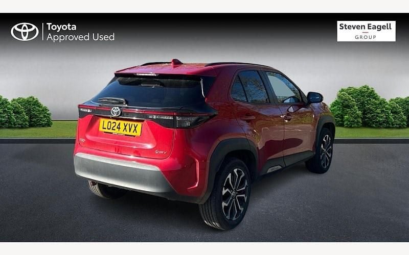 Used Toyota Yaris Hybrid Design 116 HP (85 kW) 2026 Estate