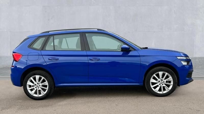 Used Skoda Kamiq SE 110 HP (80 kW) 2023 Energy blue SUV