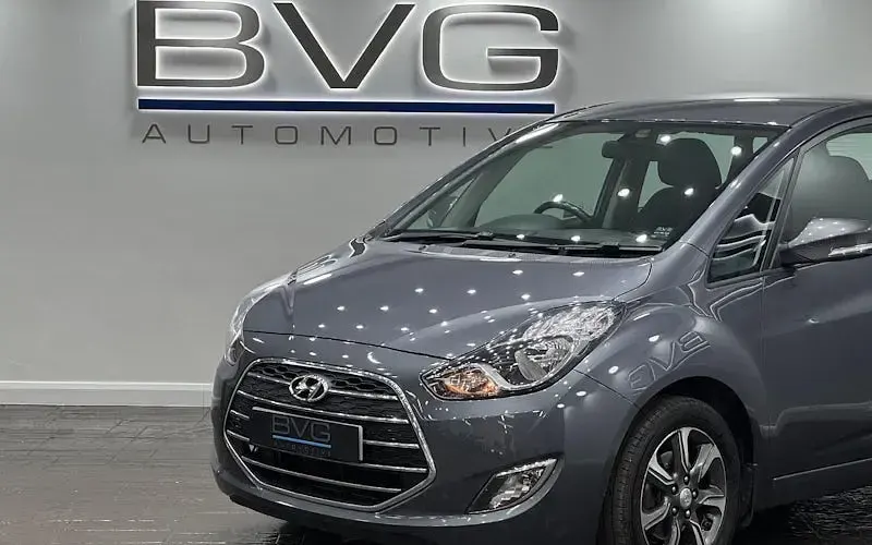 Used Hyundai i20 SE 125 HP (91 kW) 2018 Grey MPV