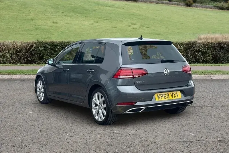 Used VW Golf VII GT 150 HP (110 kW) 2019 Grey Hatchback