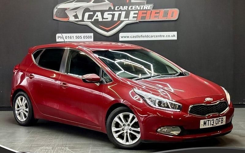 Used Kia Ceed 128 HP (94 kW) 2015 Hatchback