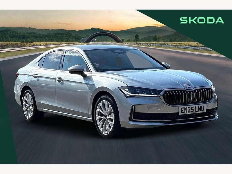 Silver New 2025 Skoda Superb SE L Hatchback | £36,900 (A bit pricey) - Image 1/3
