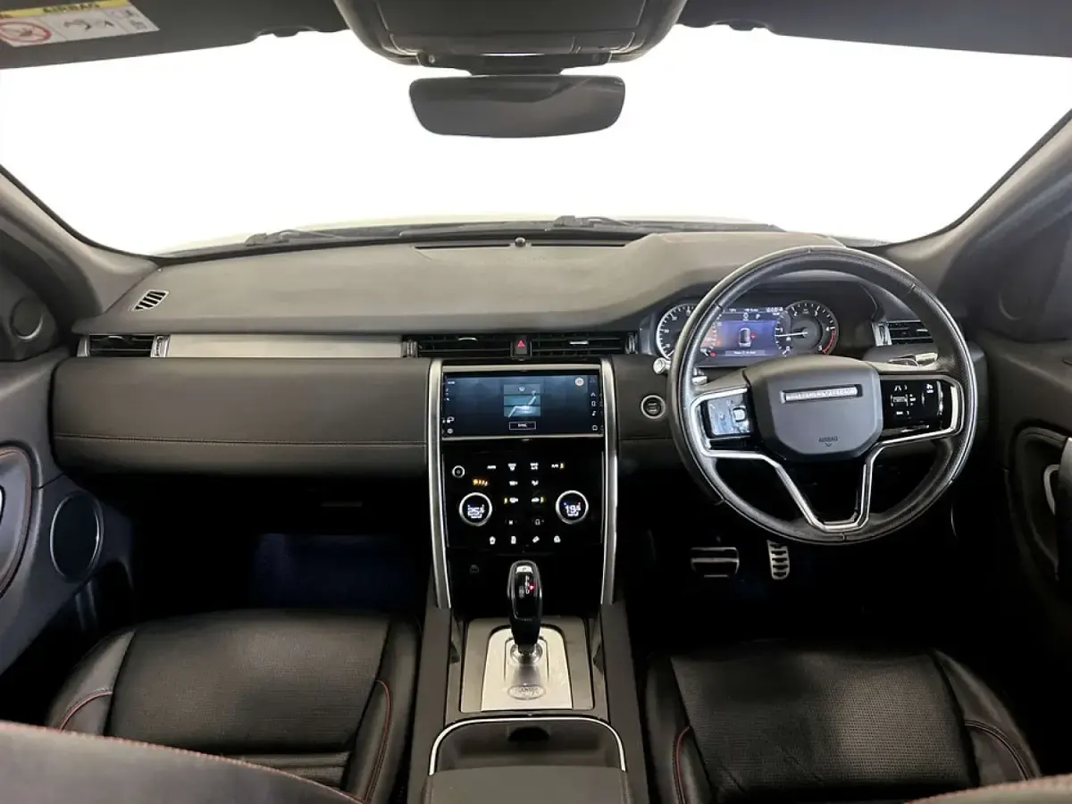 Used Land Rover Discovery Sport R-Dynamic 163 HP (119 kW) 2020 White SUV
