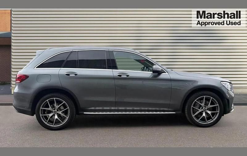 Used Mercedes GLC300e AMG Line Premium Plus 254 HP (186 kW) 2022 Grey SUV