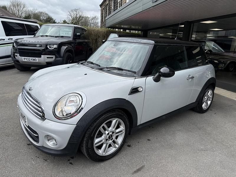 Used Mini Cooper Chili 122 HP (89 kW) 2013 Silver Hatchback