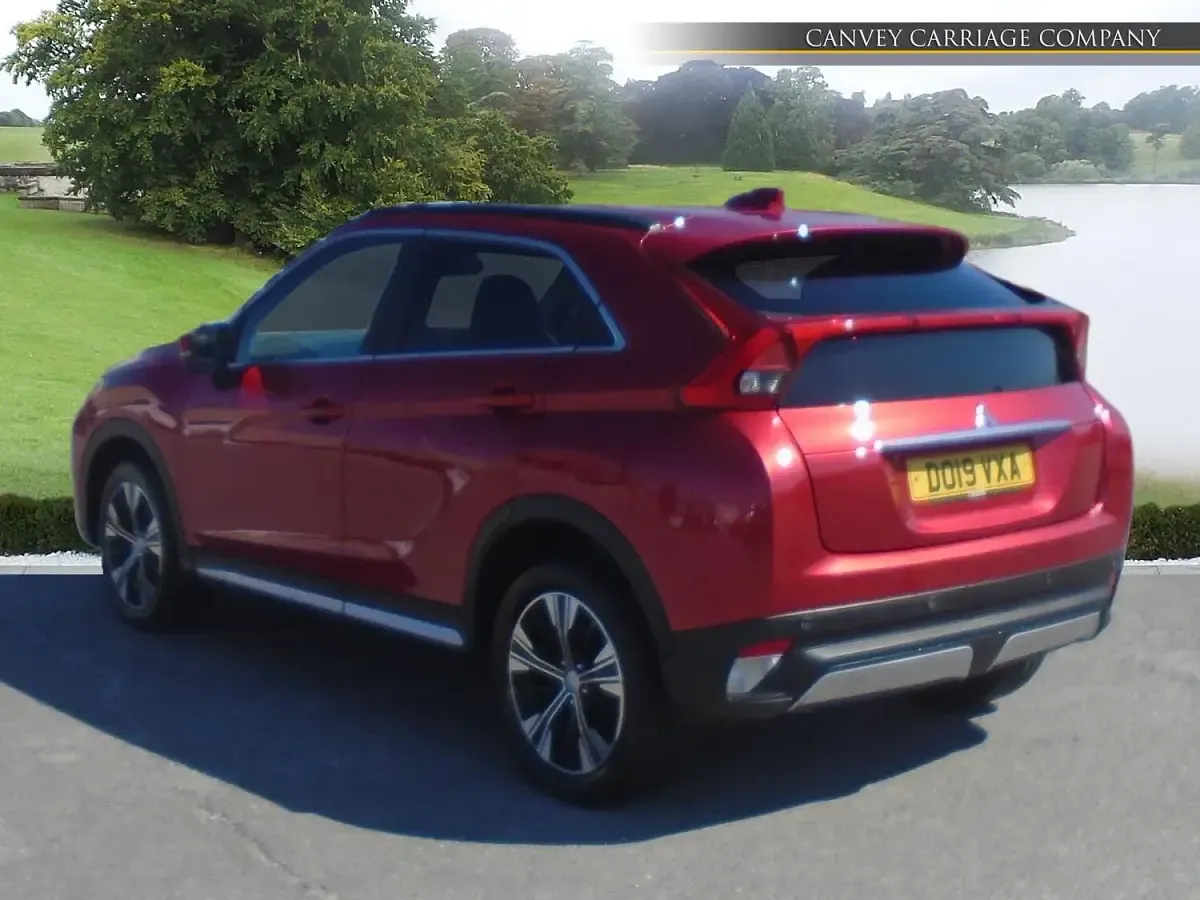 Used Mitsubishi Eclipse Cross 163 HP (119 kW) 2019 Red SUV