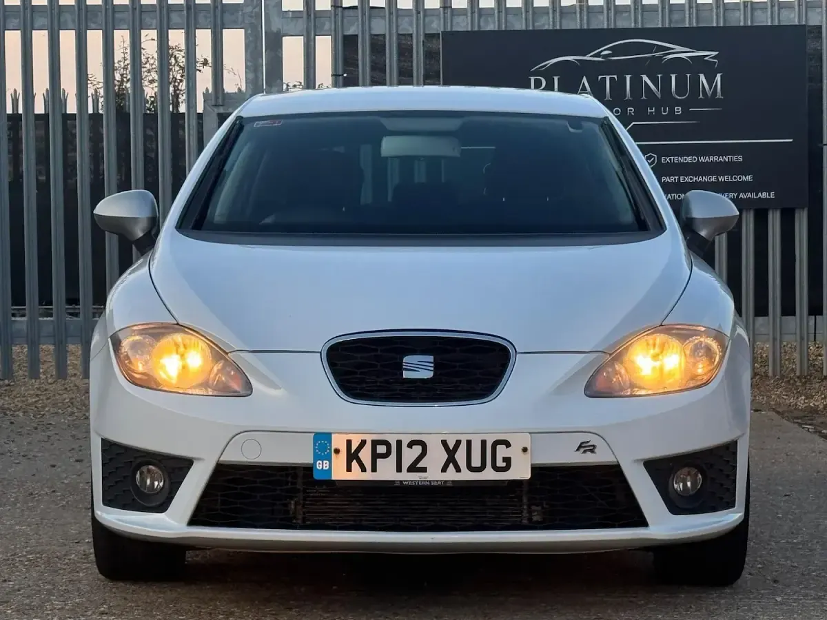 Used Seat Leon FR 2012 White Hatchback