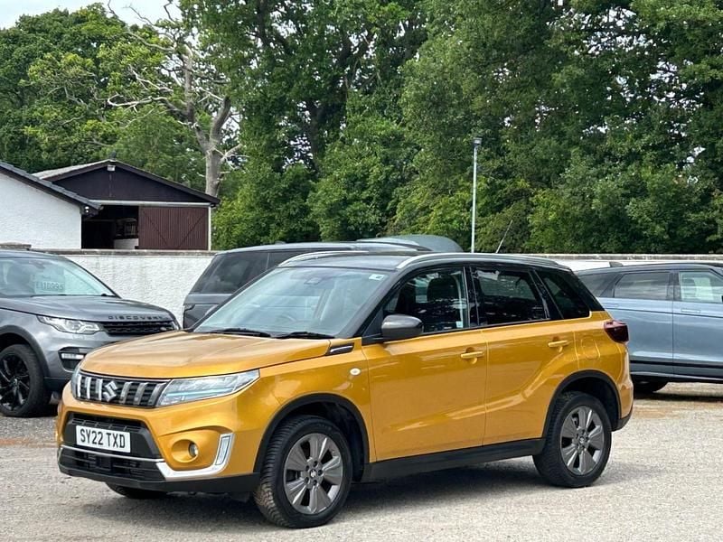 Used Suzuki Vitara SZ-T 129 HP (94 kW) 2022 Yellow SUV