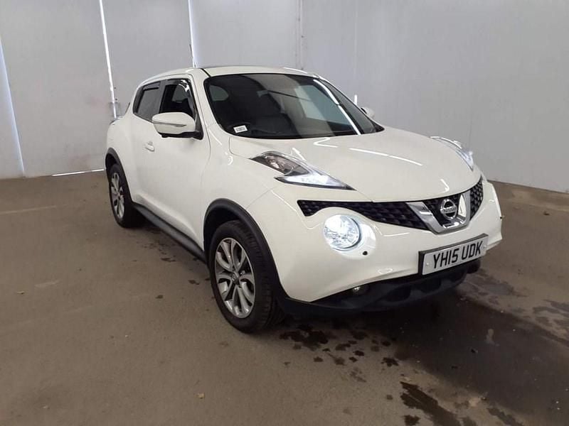 Used Nissan Juke Tekna 2015 White SUV