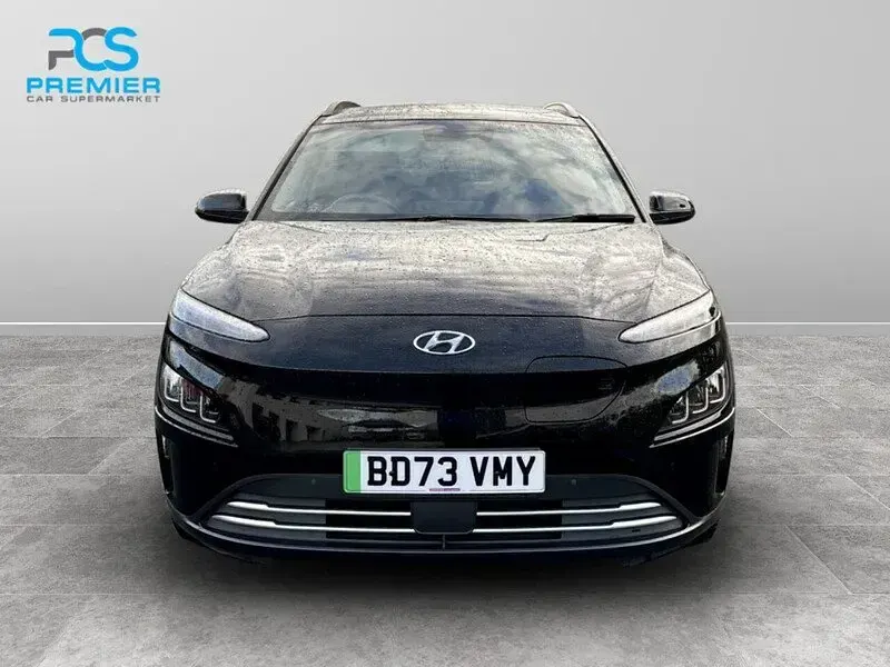 Used Hyundai Kona Premium 100 kW (136 HP) 2023 Abyss black SUV