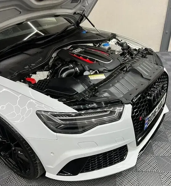 Used Audi RS6 Advanced 2016 White Estate