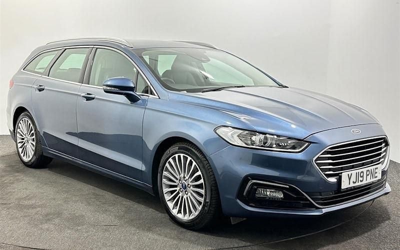 Used 2019 Ford Mondeo Titanium Estate | £11,897 (Fair price) - Image 1/3
