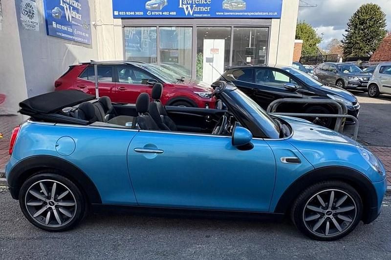 Used 2016 Mini Cooper D Hatchback | £9,775 (Expensive) - Image 1/1