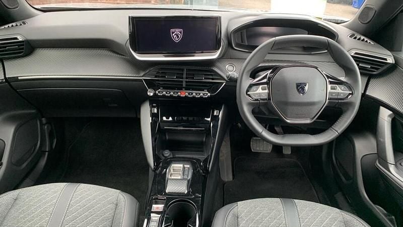 Used Peugeot e-2008 Allure 98 kW (134 HP) 2024 Grey SUV