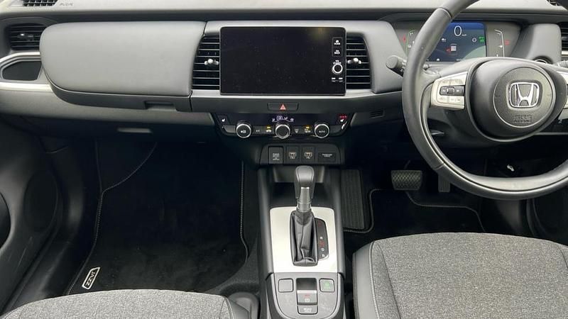 Used Honda Jazz Advance 122 HP (89 kW) 2025 Premium paint  midnight blue beam Hatchback