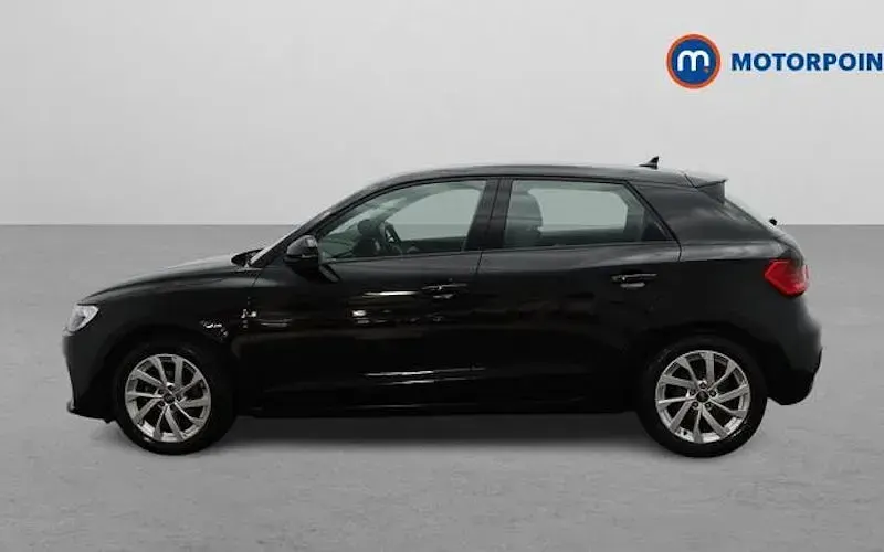 Used Audi A1 Sportback Sport 95 HP (69 kW) 2026 Hatchback