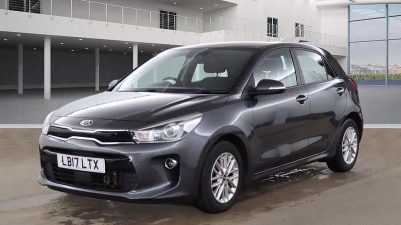 Used Kia Rio 77 HP (56 kW) 2017 Grey Hatchback