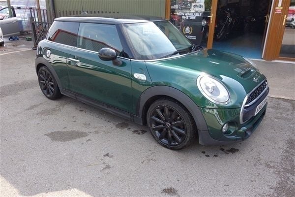 Green Used 2016 Mini Cooper S Hatch Hatchback | £9,495 (Super price) - Image 1/1