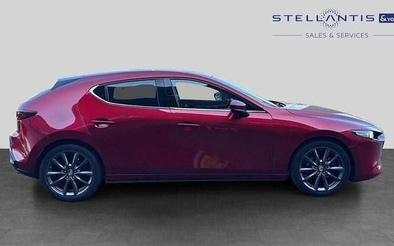 Used Mazda 3 Inclusive 122 HP (89 kW) 2021 Hatchback