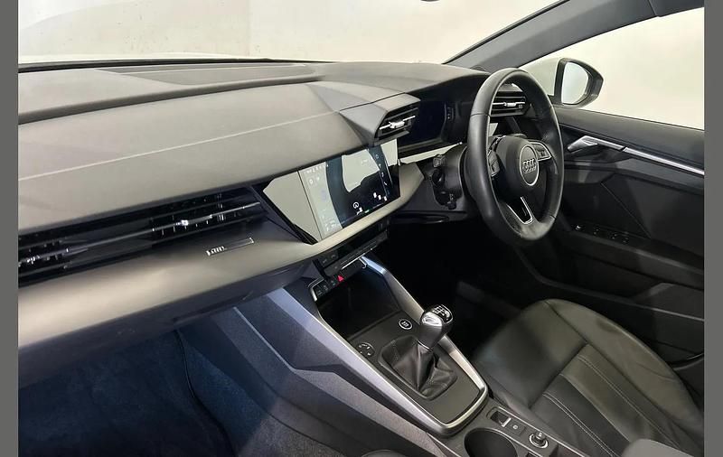 Used Audi A3 Sport 108 HP (79 kW) 2023 White Sedan