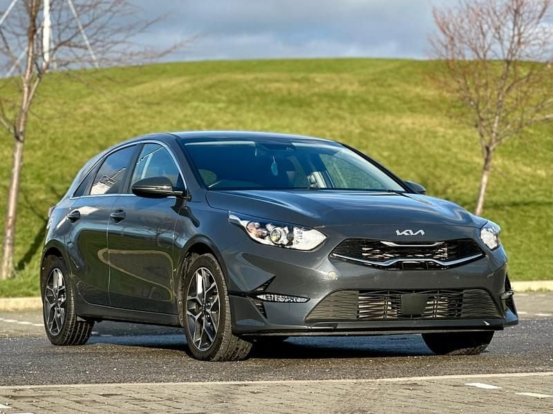 Used Kia Ceed 2022 Grey Hatchback