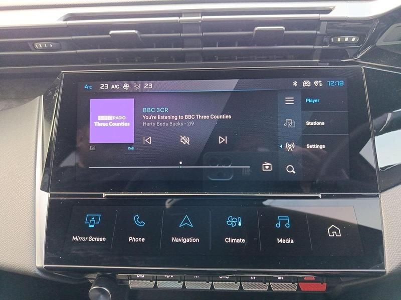 Used Peugeot 308 GT 113 kW (154 HP) 2024 White Estate