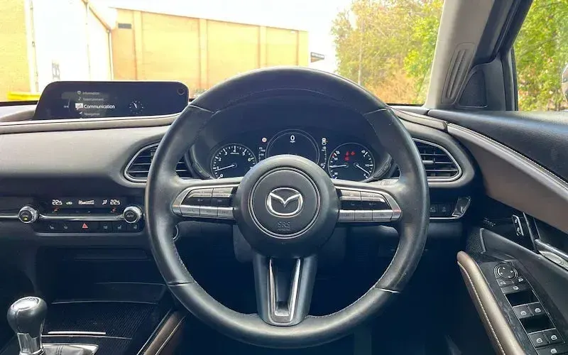 Used Mazda CX-30 Inclusive 122 HP (89 kW) 2023 Grey SUV