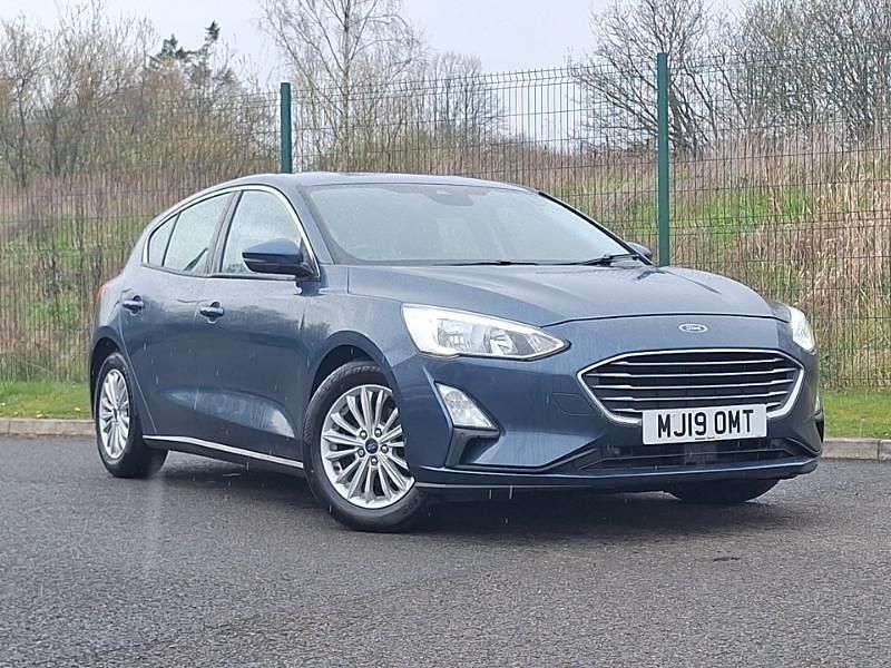 Used Ford Focus Titanium 125 HP (91 kW) 2019 Blue Hatchback