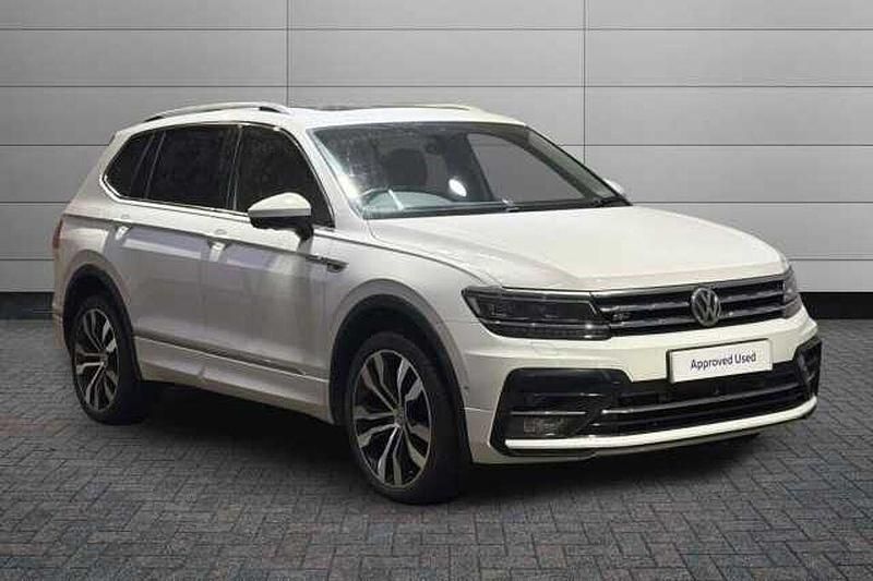White Used 2020 VW Tiguan Allspace R-line SUV | £26,750 (Fair price) - Image 1/4