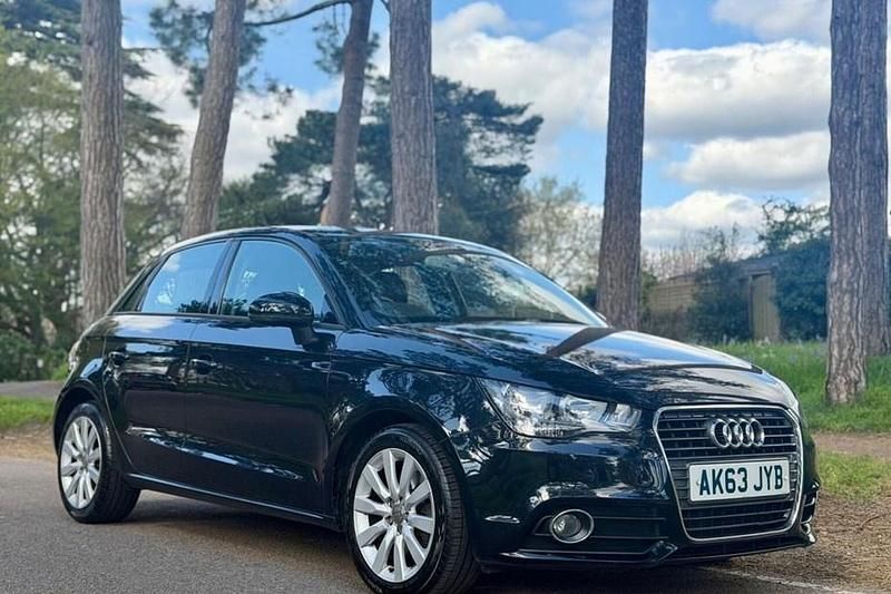 Used Audi A1 Sportback Sport 122 HP (89 kW) 2013 Hatchback