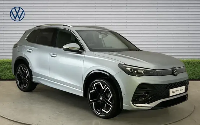 Used VW Tiguan R-line 272 HP (200 kW) 2026 SUV