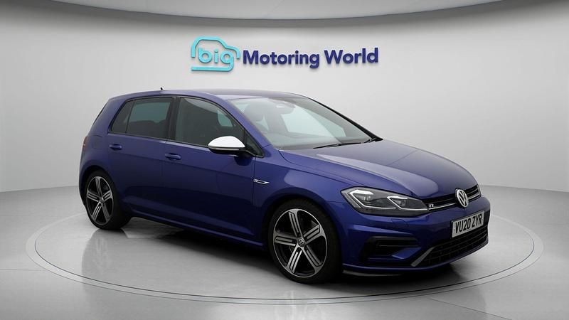 Used 2020 VW Golf VIII R | £24,300 (Super price) - Image 1/4