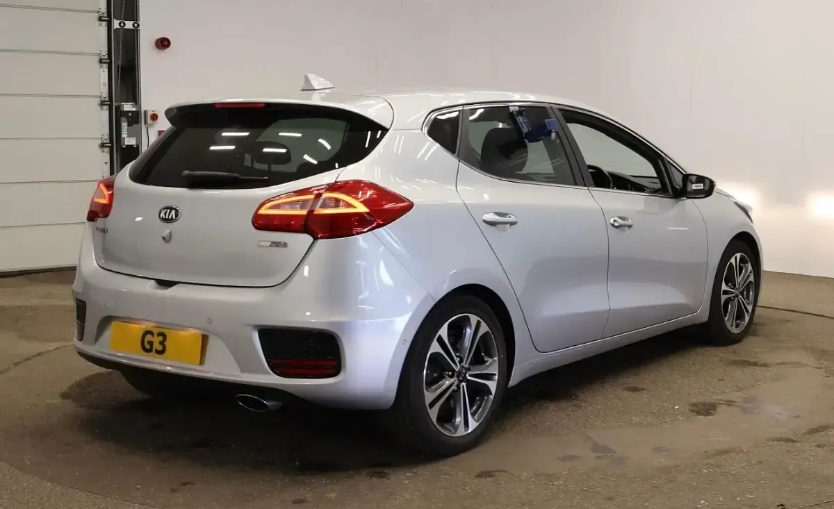 Used Kia Ceed 136 HP (100 kW) 2018 Silver Hatchback
