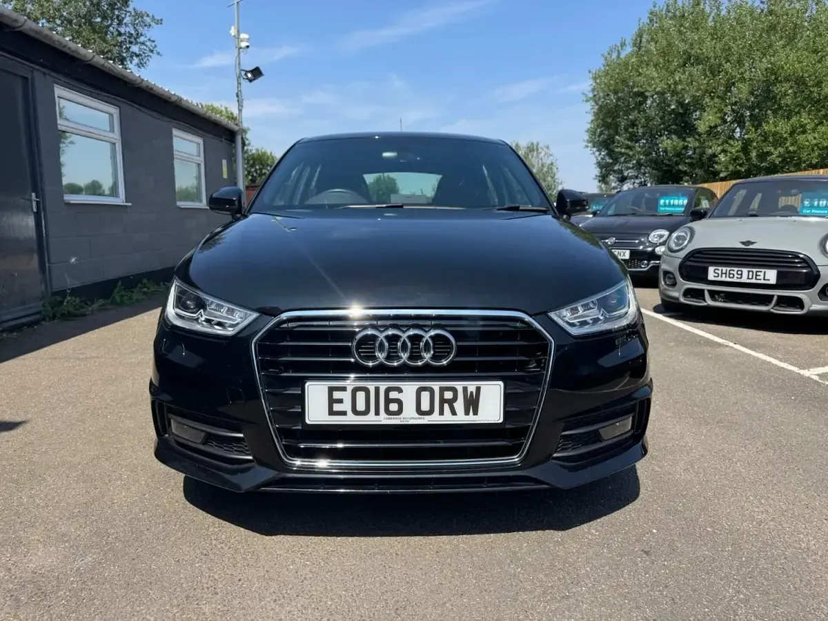 Used Audi A1 Sportback S-Line 125 HP (91 kW) 2016 Black Hatchback