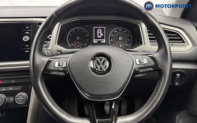 Used VW T-Roc Design 116 HP (85 kW) 2020 Blue SUV