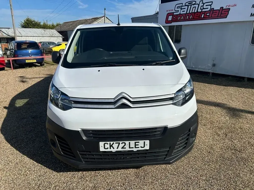 Usado Citroën Dispatch 2022 Blanco Monovolumen