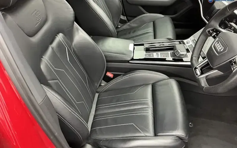 Used Audi A6 Black Edition 340 HP (250 kW) 2021 Red Sedan