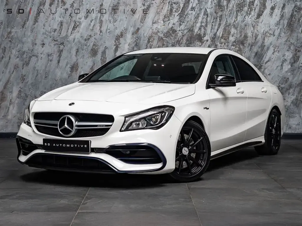 Begagnad Mercedes CLA45 AMG AMG 381 HK (280 kW) 2017 Vit Sportkupé