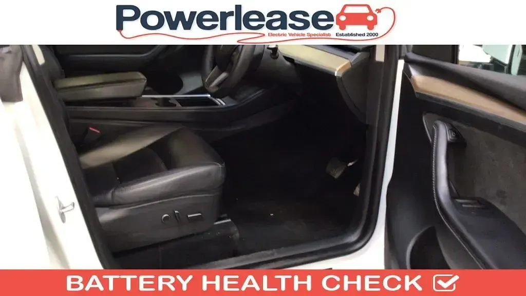 Used Tesla Model Y Long Range AWD 85 kW (116 HP) 2023 White SUV
