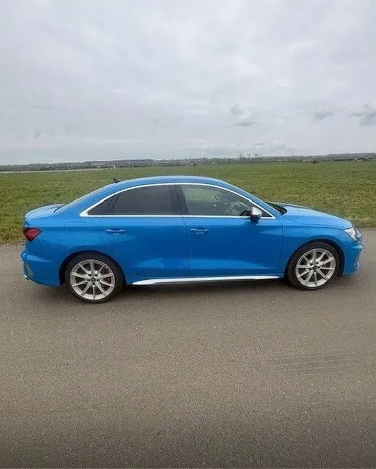 Usado Audi S3 Design 310 HP (228 kW) 2023 Azul Sedan