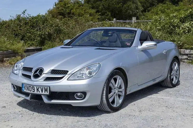 Used Mercedes SLK350 268 HP (197 kW) 2009 Silver Cabriolet