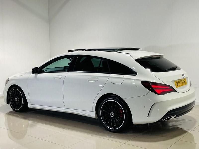 Used Mercedes CLA220 Shooting Brake AMG line 177 HP (130 kW) 2017 White Estate