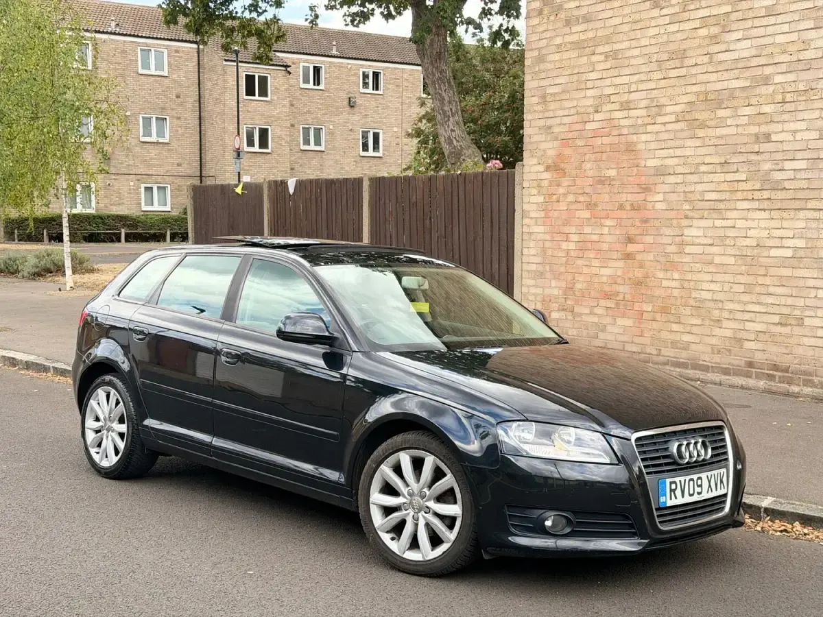 Used Audi A3 Premium 125 HP (91 kW) 2009 Black Hatchback