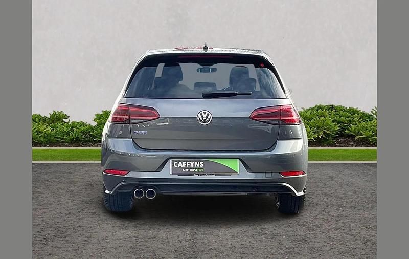 Used VW Golf VIII Advance 201 HP (147 kW) 2020 Grey Hatchback