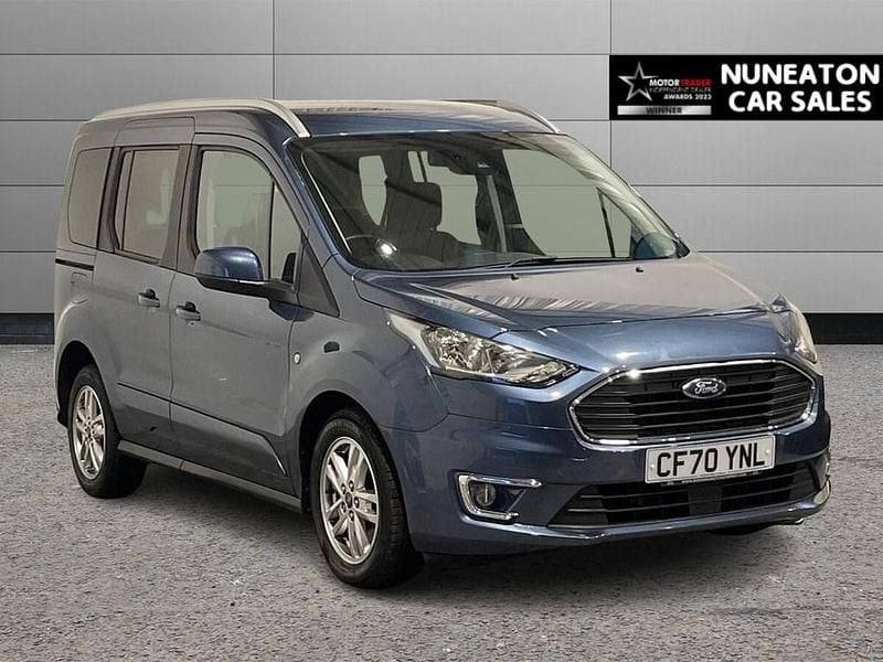 Used Ford Tourneo Titanium 120 HP (88 kW) 2021 Blue MPV