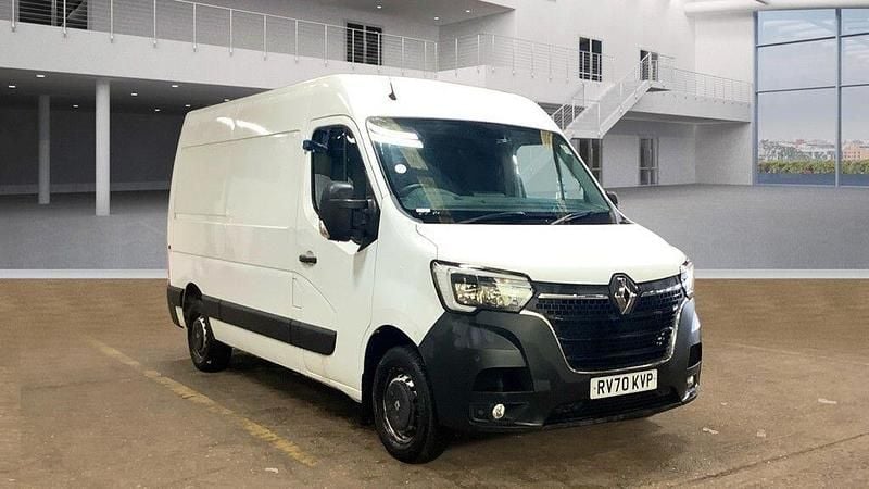White Used 2021 Renault Master Business Van | £9,490 (Good price) - Image 1/4