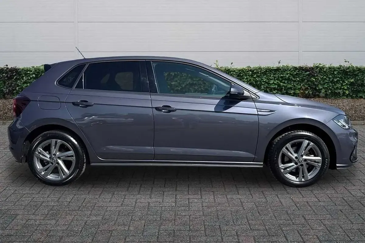 Used VW Polo R-line 110 HP (80 kW) 2023 Smokey grey Hatchback