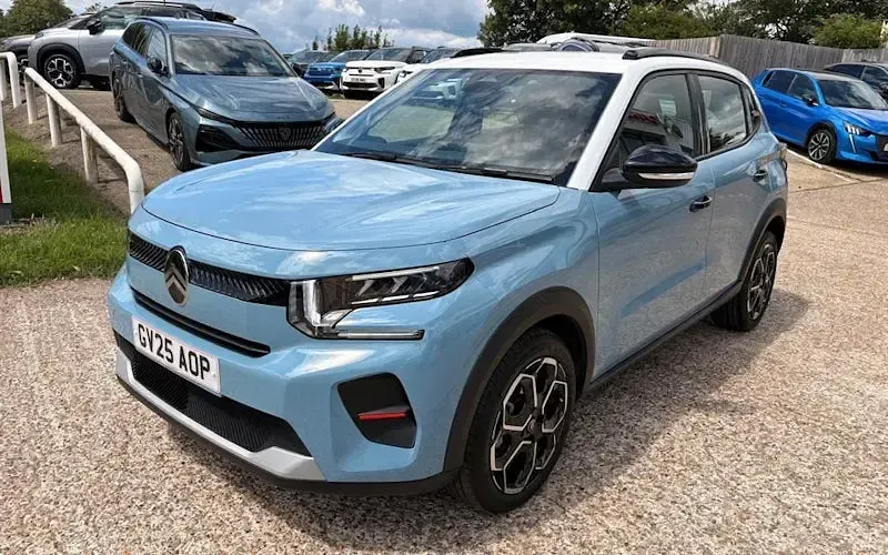Used Citroën C3 101 HP (74 kW) 2025 Blue SUV
